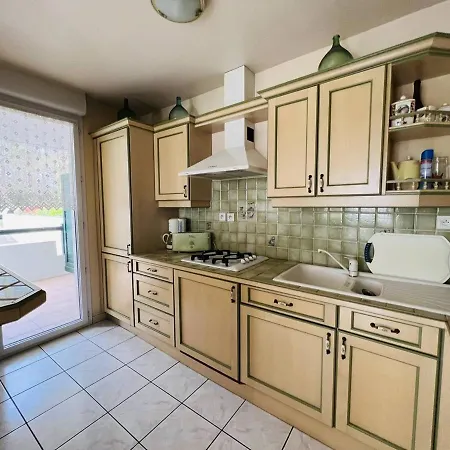 Apartment T3 Avec Terrasse Et Piscine, 4 Couchages, Proche Centre-ville - - Fr-1-495-18 Cambo-les-Bains