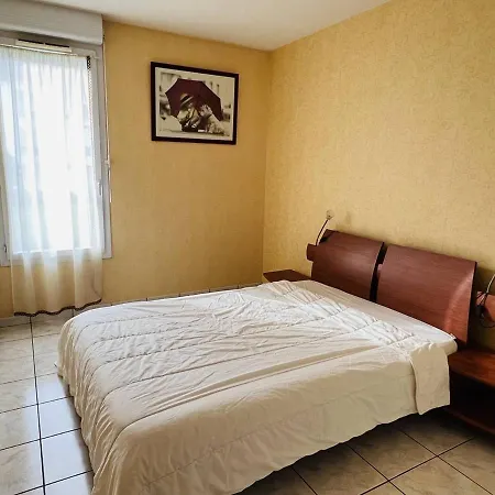 T3 Avec Terrasse Et Piscine, 4 Couchages, Proche Centre-ville - - Fr-1-495-18 Apartment