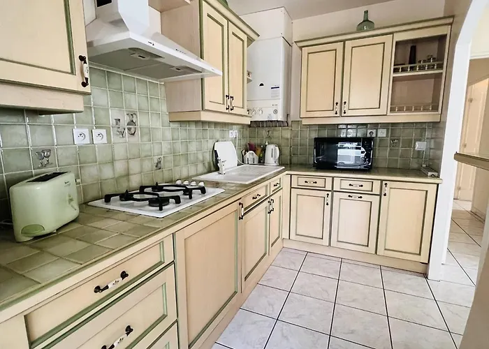 Cambo: T3 4 Couchages Avec Terrasse - Fr-1-495-18 *